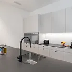 Swiss - Apartamento *