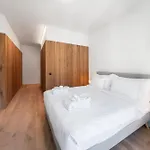 Apartamento Swiss - *