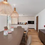 Swiss - Apartment *