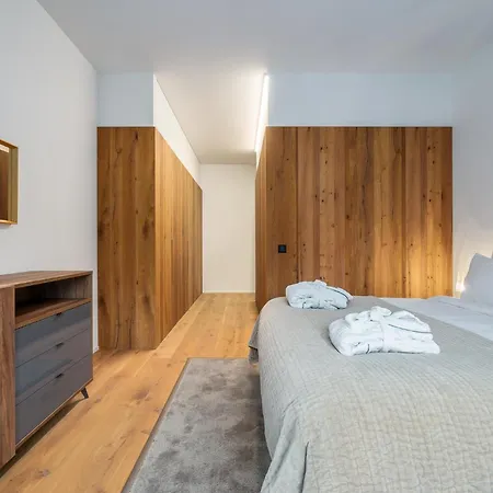 Apartmán Swiss - *